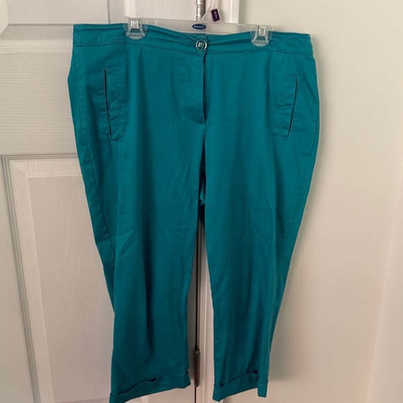 Pants - Teal Cropped Pants
